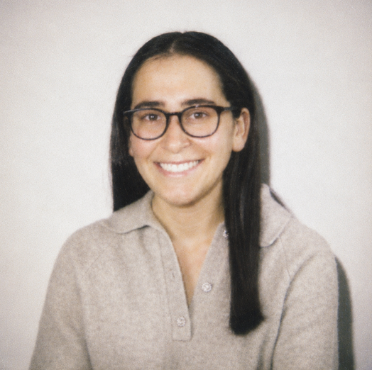 Alana Levin官方真人肖像