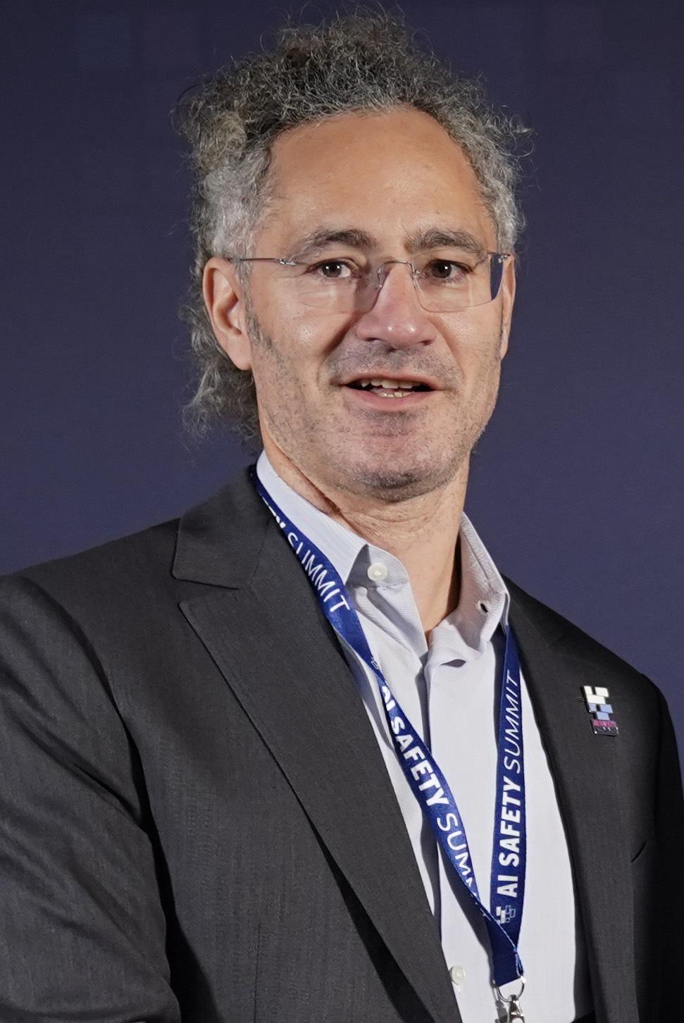 Alex Karp主图