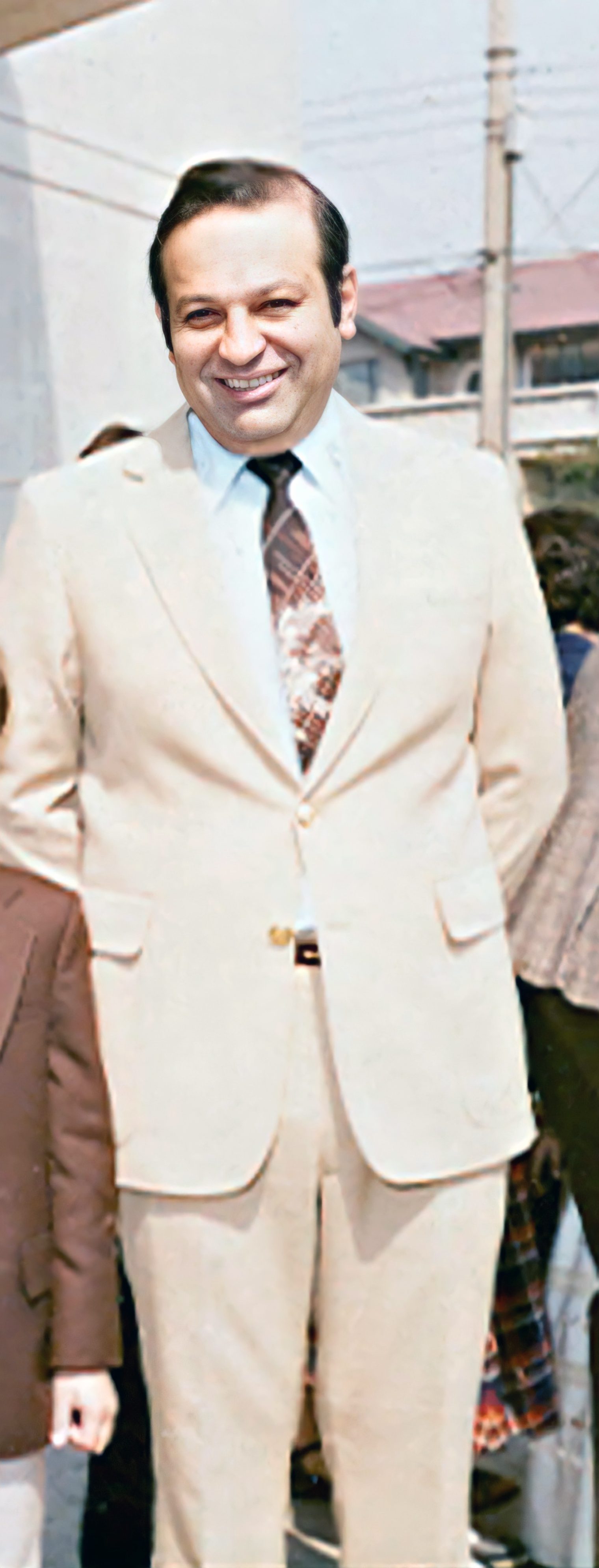 Carlos Slim lead image