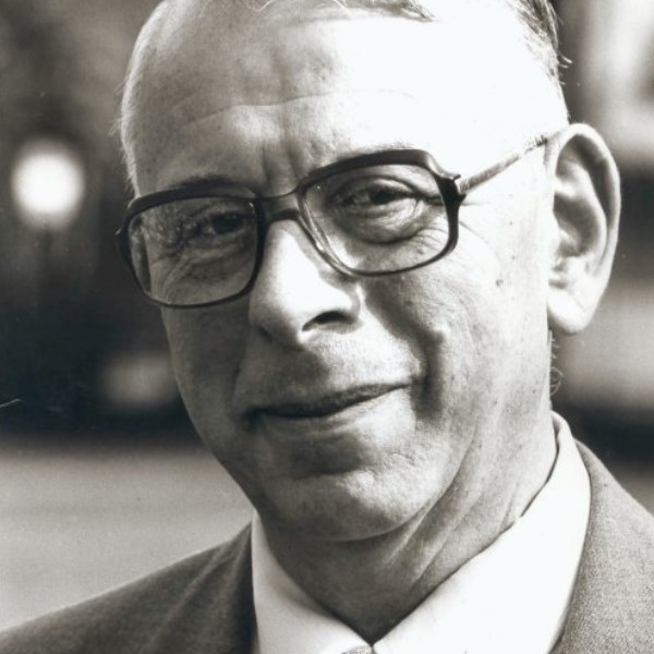 Charles Frederick Carter 本人照片
