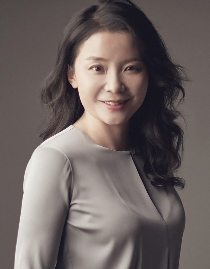Christina Zhu 本人照片