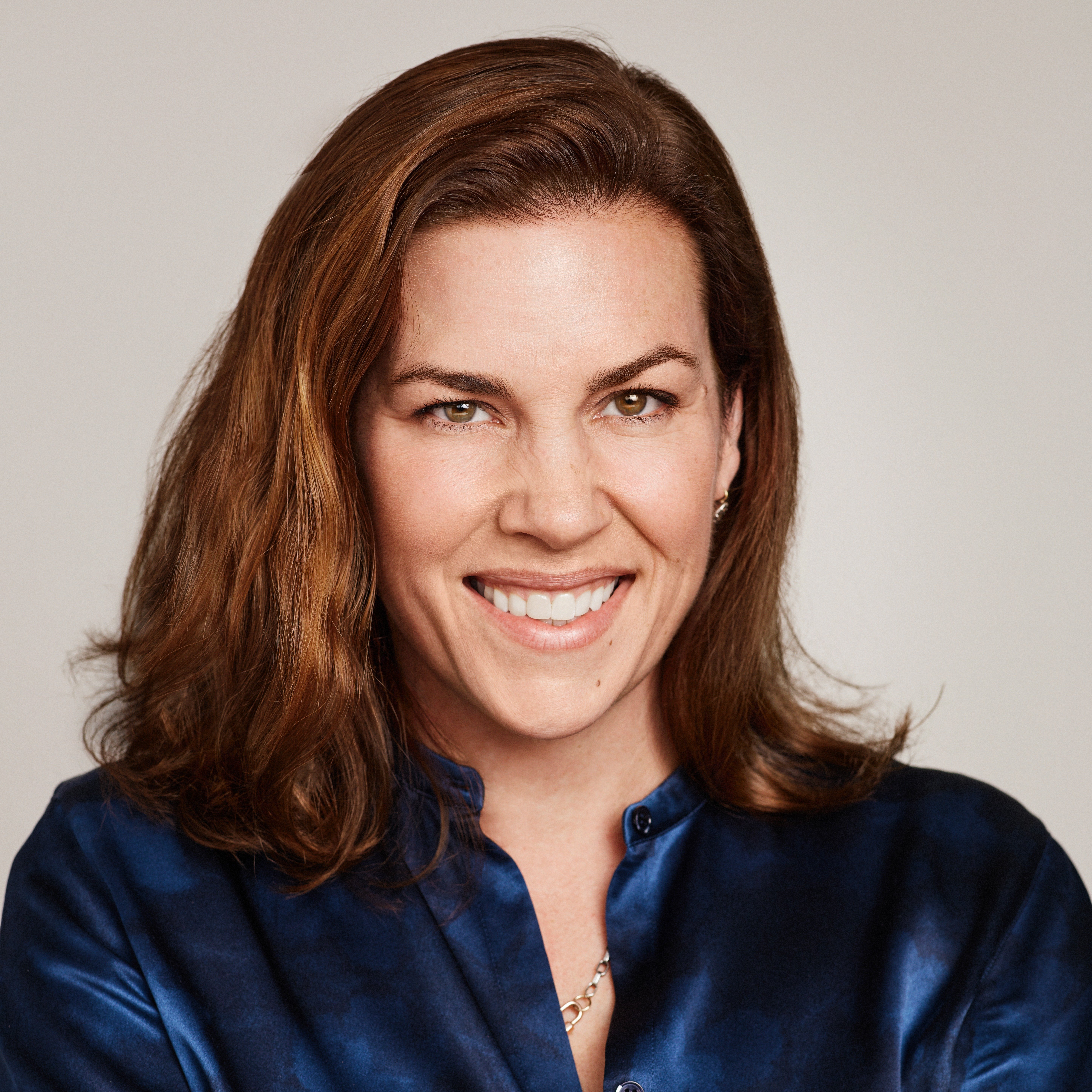 Claire Hughes Johnson 本人照片