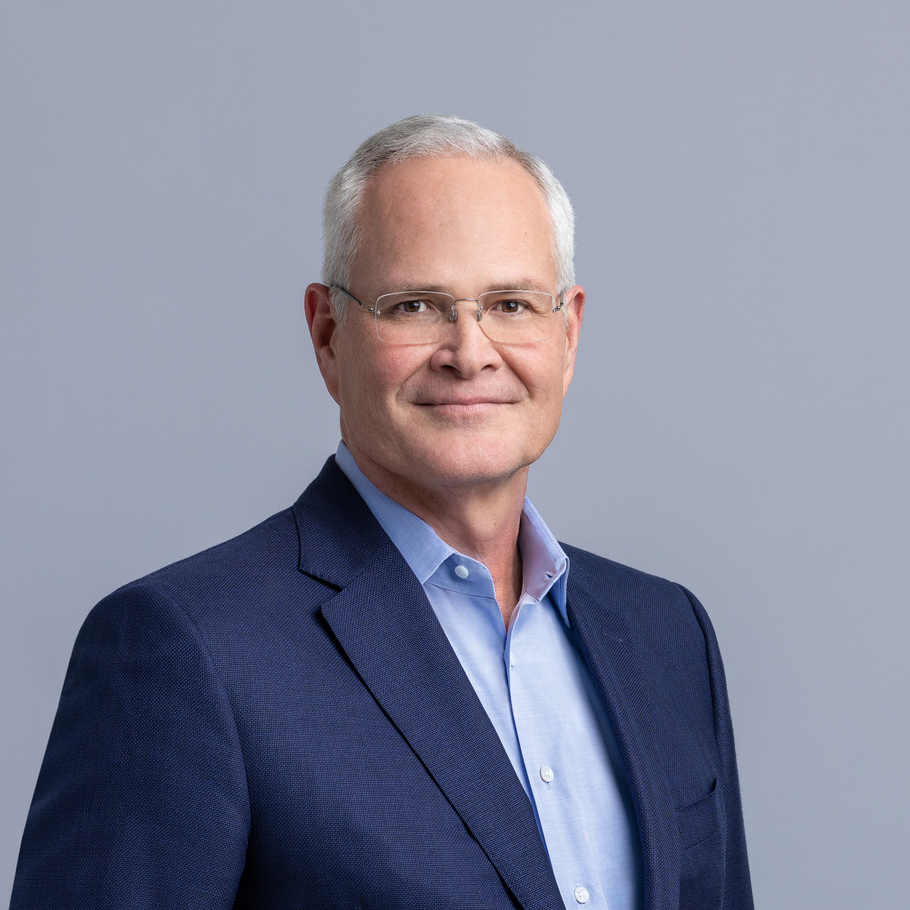 Darren Woods 的官方肖像