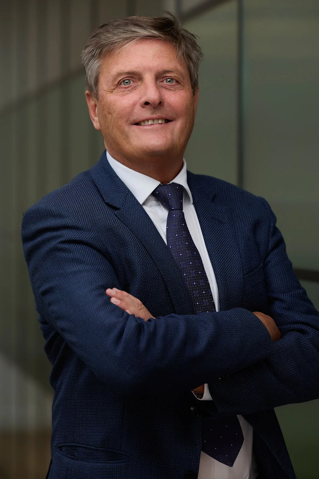 Darryl Eales 本人照片