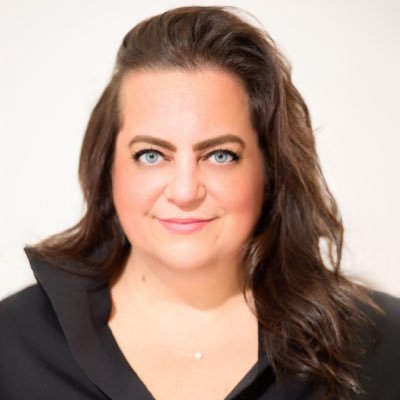 Molly Abraham 本人照片