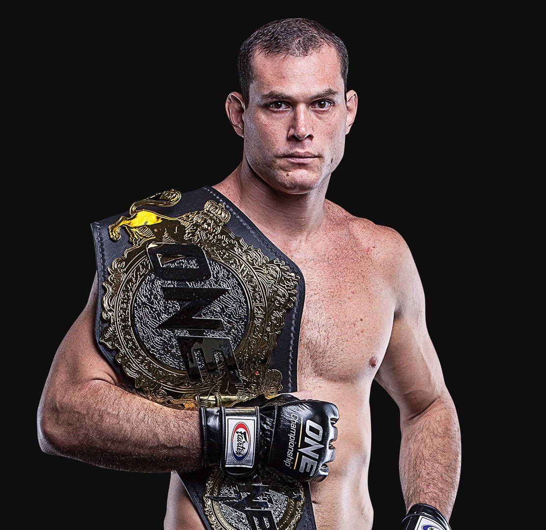 Roger Gracie lead image