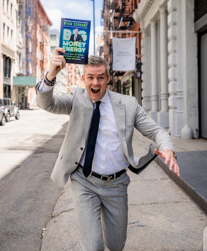 Ryan Serhant主图