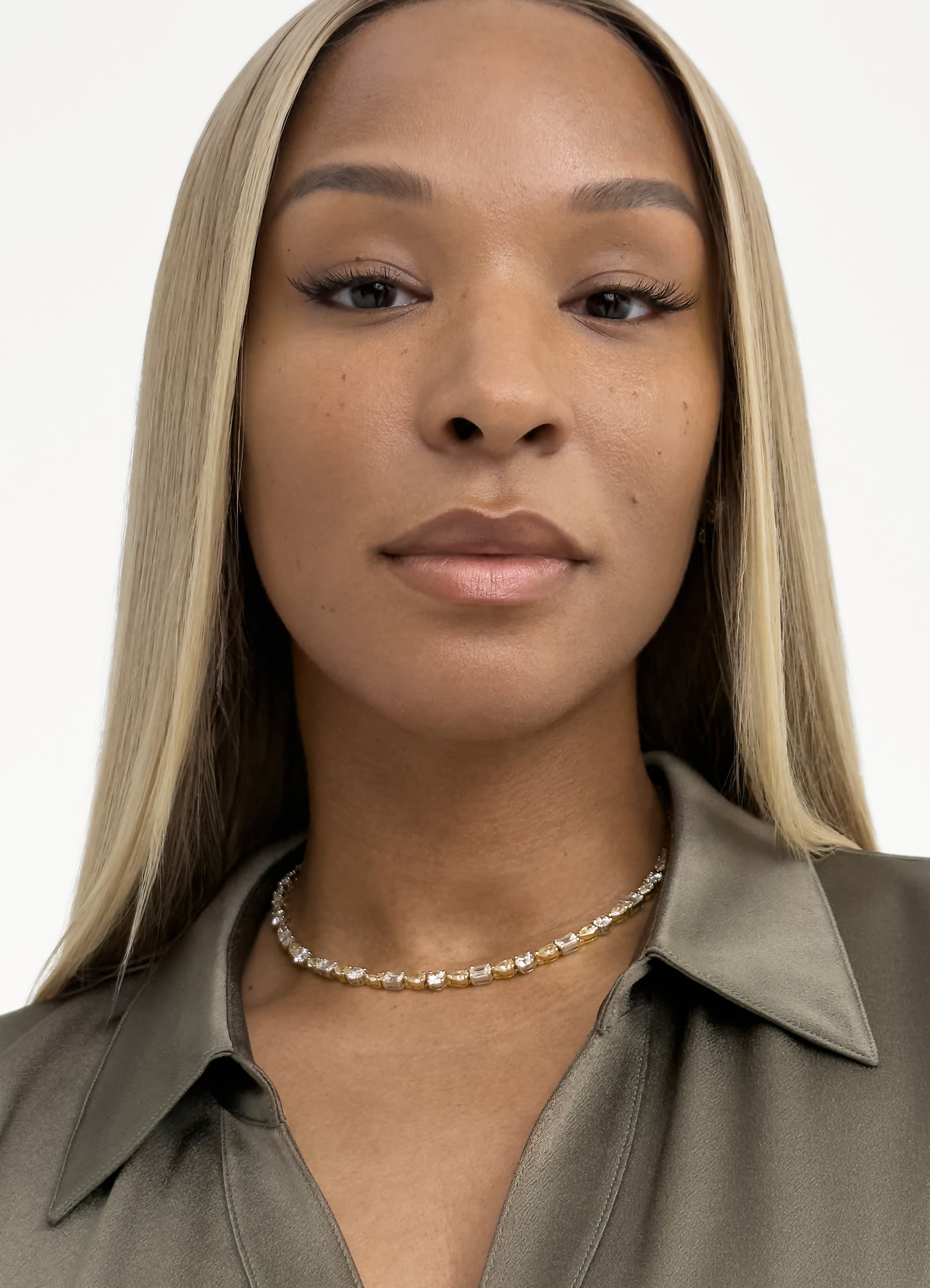 Savannah James主圖